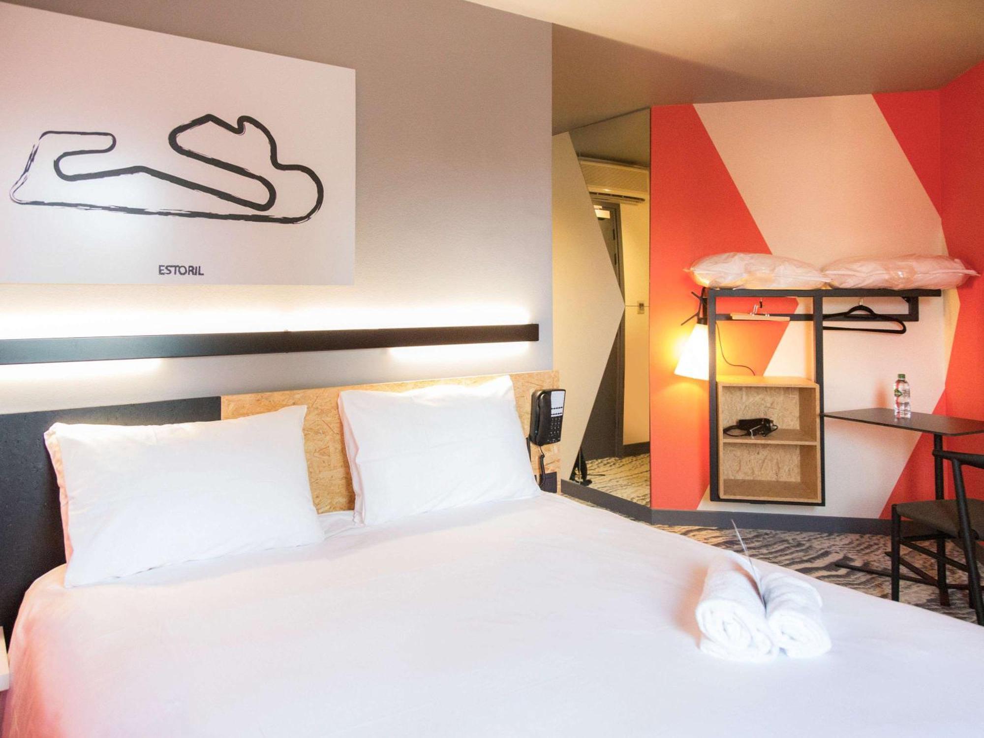 Ibis Styles Bale-Mulhouse Aeroport Otel Blotzheim Dış mekan fotoğraf